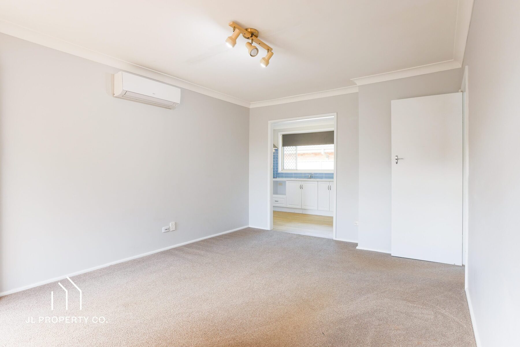 3/2-4 Billabong Street, WOY WOY NSW 2256 - Image 3