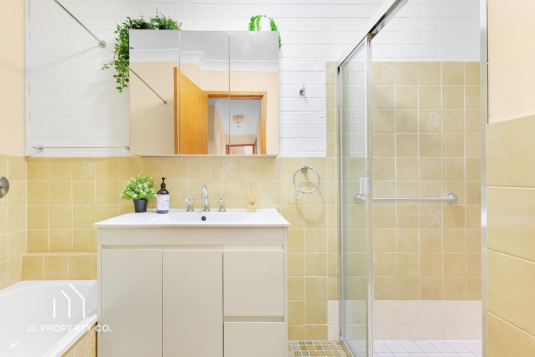 4/4-8 Edward Street, WOY WOY NSW 2256 - Image 5