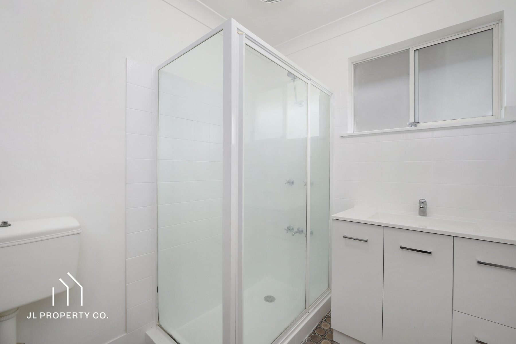 2/11 Norman Street, UMINA BEACH NSW 2257 - Image 6