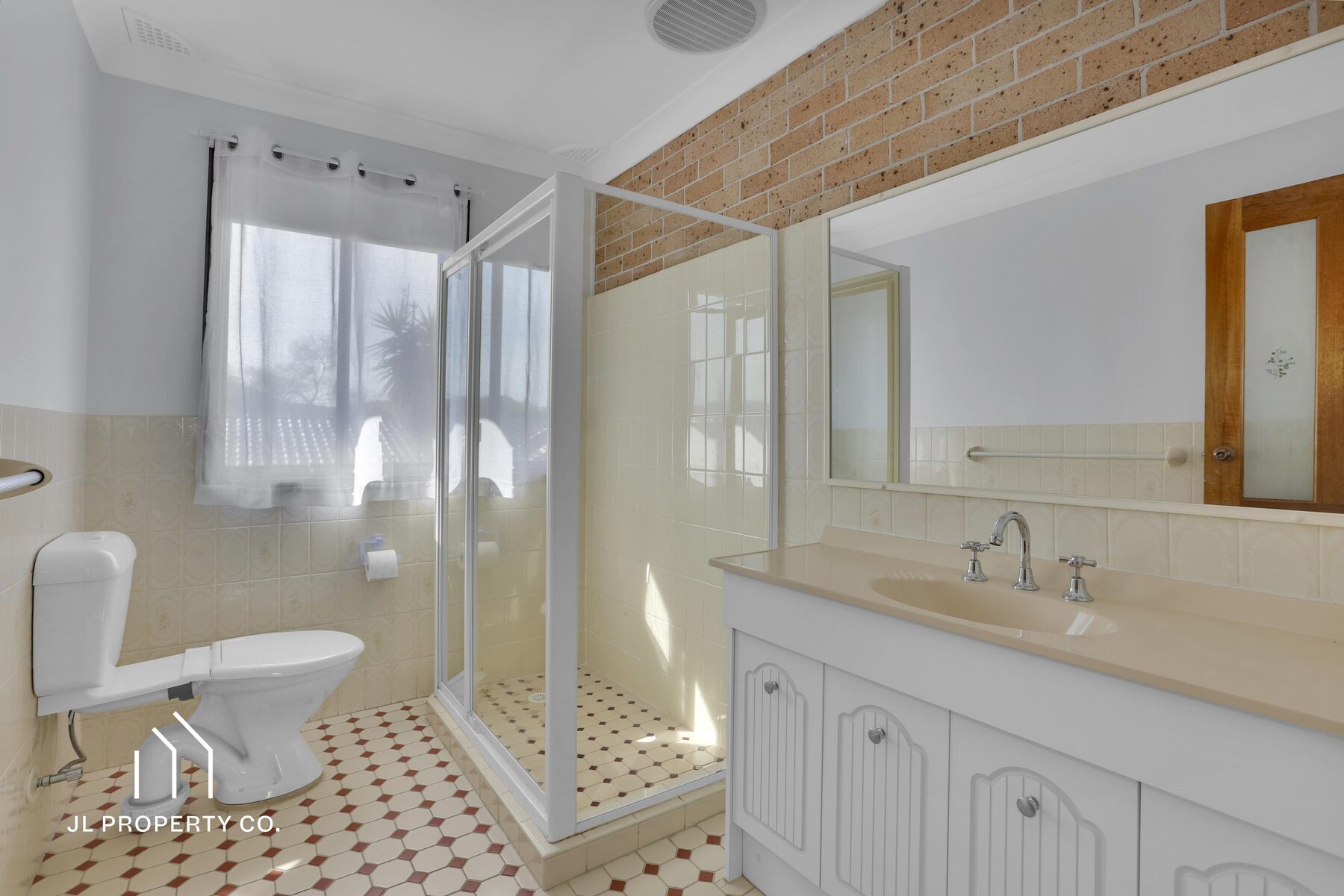 8/201 West Street, UMINA BEACH NSW 2257 - Image 6