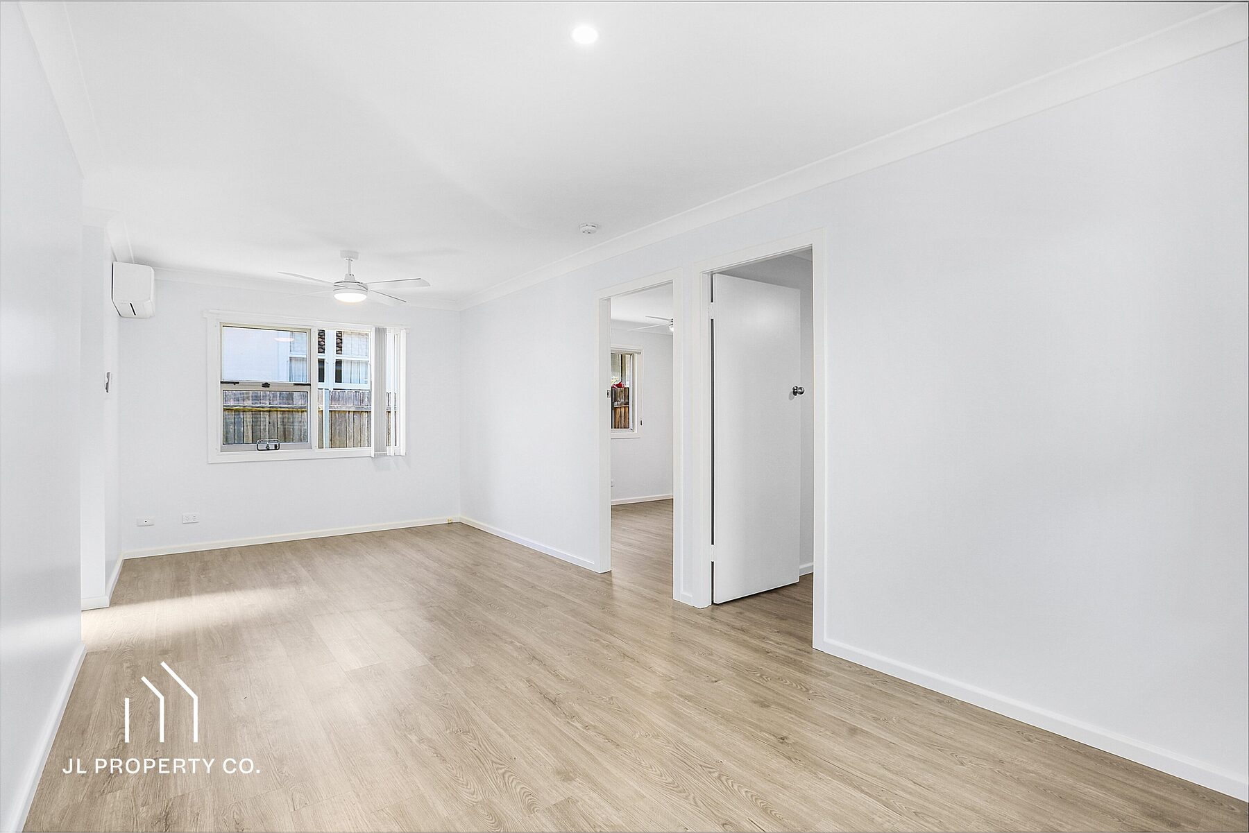 2/18 Mclaurin Road, UMINA BEACH NSW 2257 - Image 4