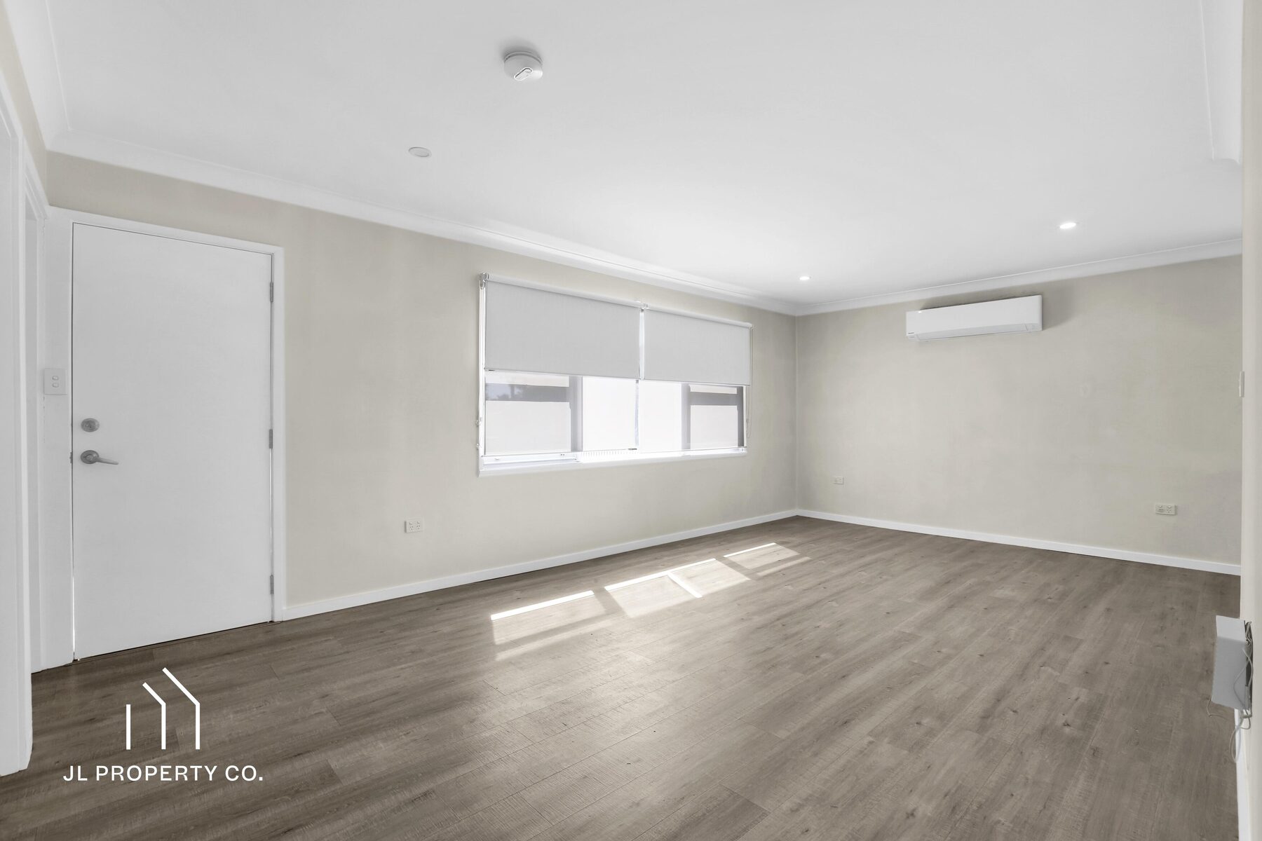 8 Walford Street, WOY WOY NSW 2256 - Image 5