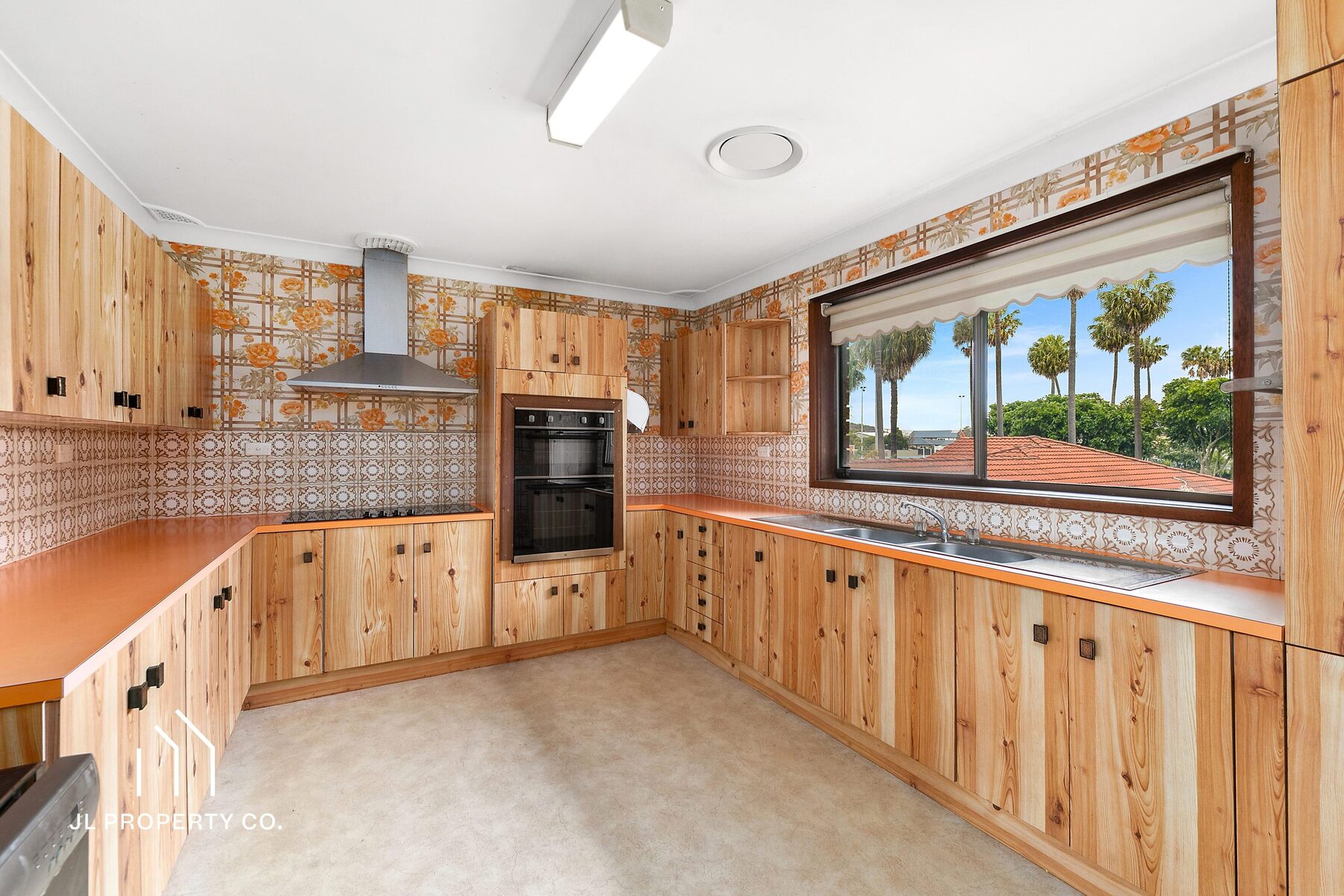 18 Bangalow Street, ETTALONG BEACH NSW 2257 - Image 3