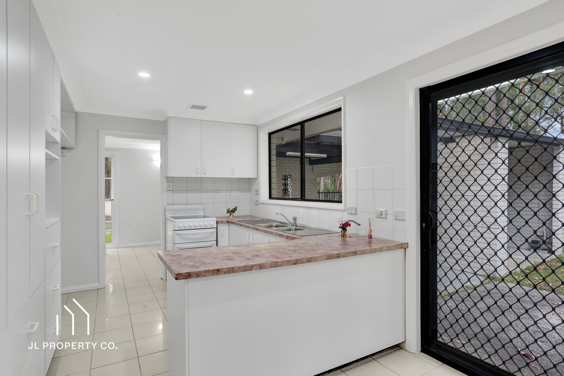 42 Tourmaline Avenue, PEARL BEACH NSW 2256 - Image 4
