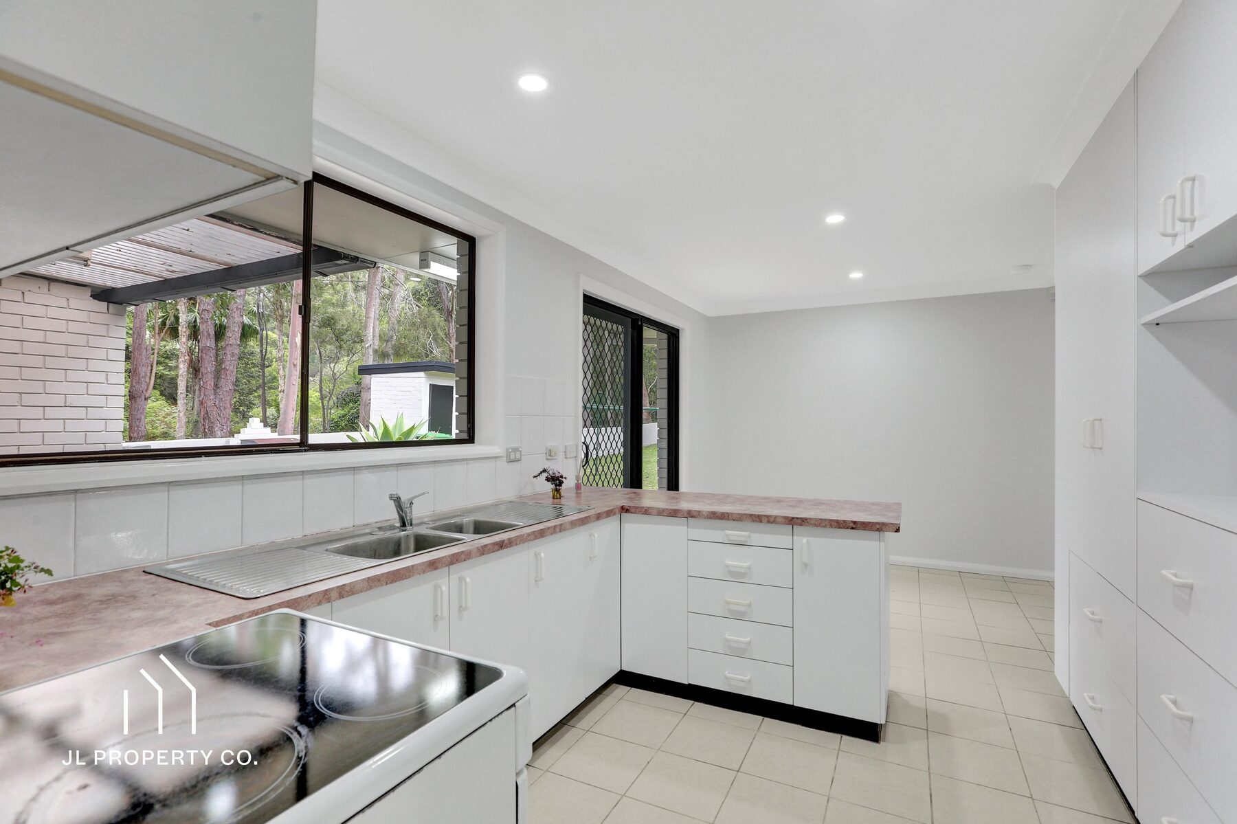 42 Tourmaline Avenue, PEARL BEACH NSW 2256 - Image 2