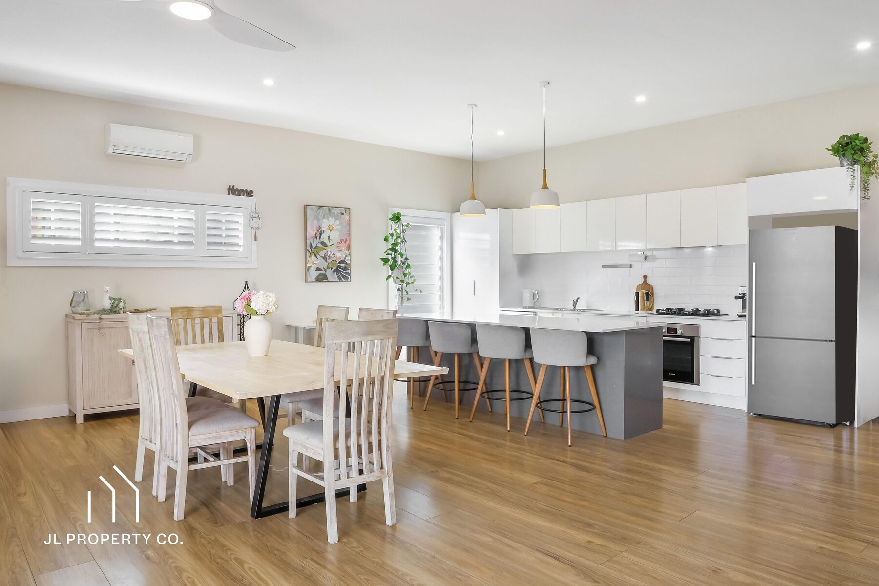19 Sydney Ave, UMINA BEACH NSW 2257 - Image 2
