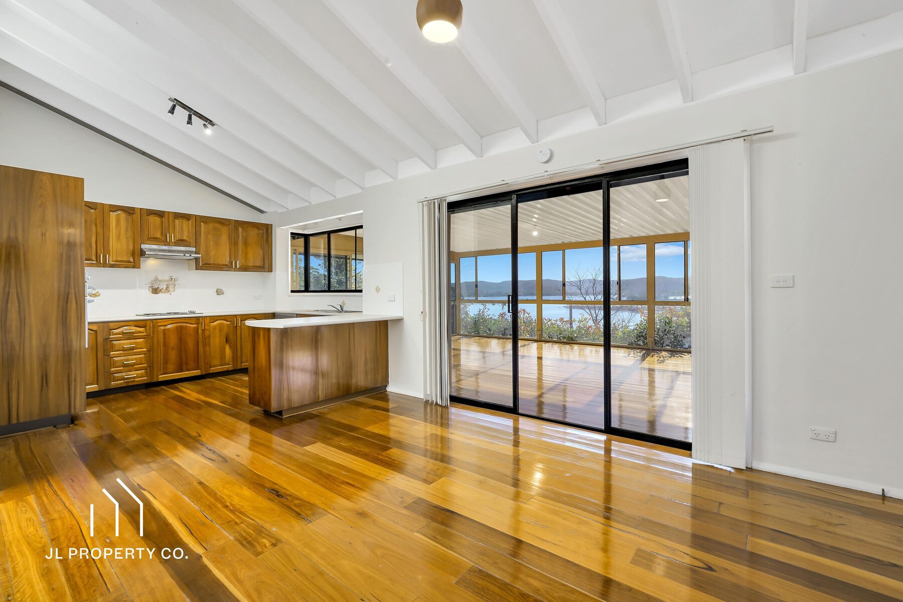 39 Daley Avenue, DALEYS POINT NSW 2257 - Image 3
