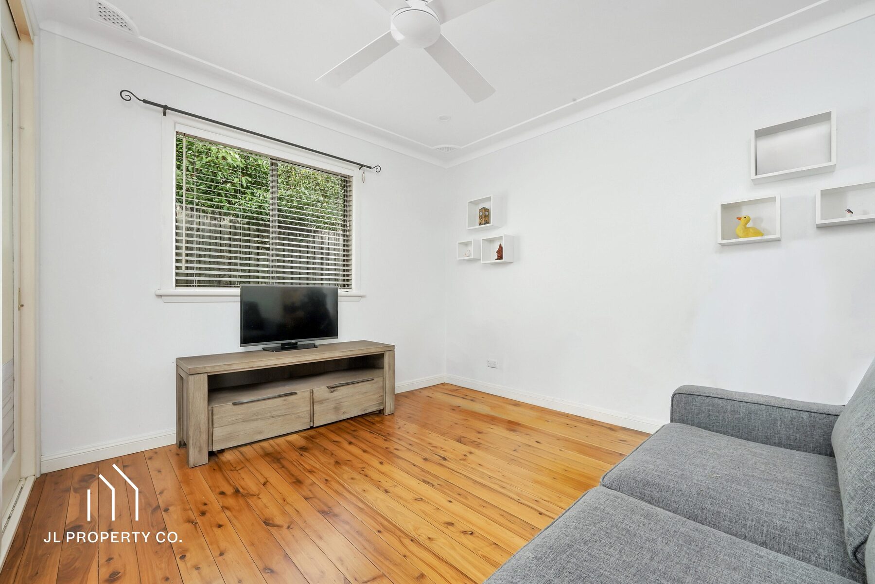 2A Day Street, WYOMING NSW 2250 - Image 7