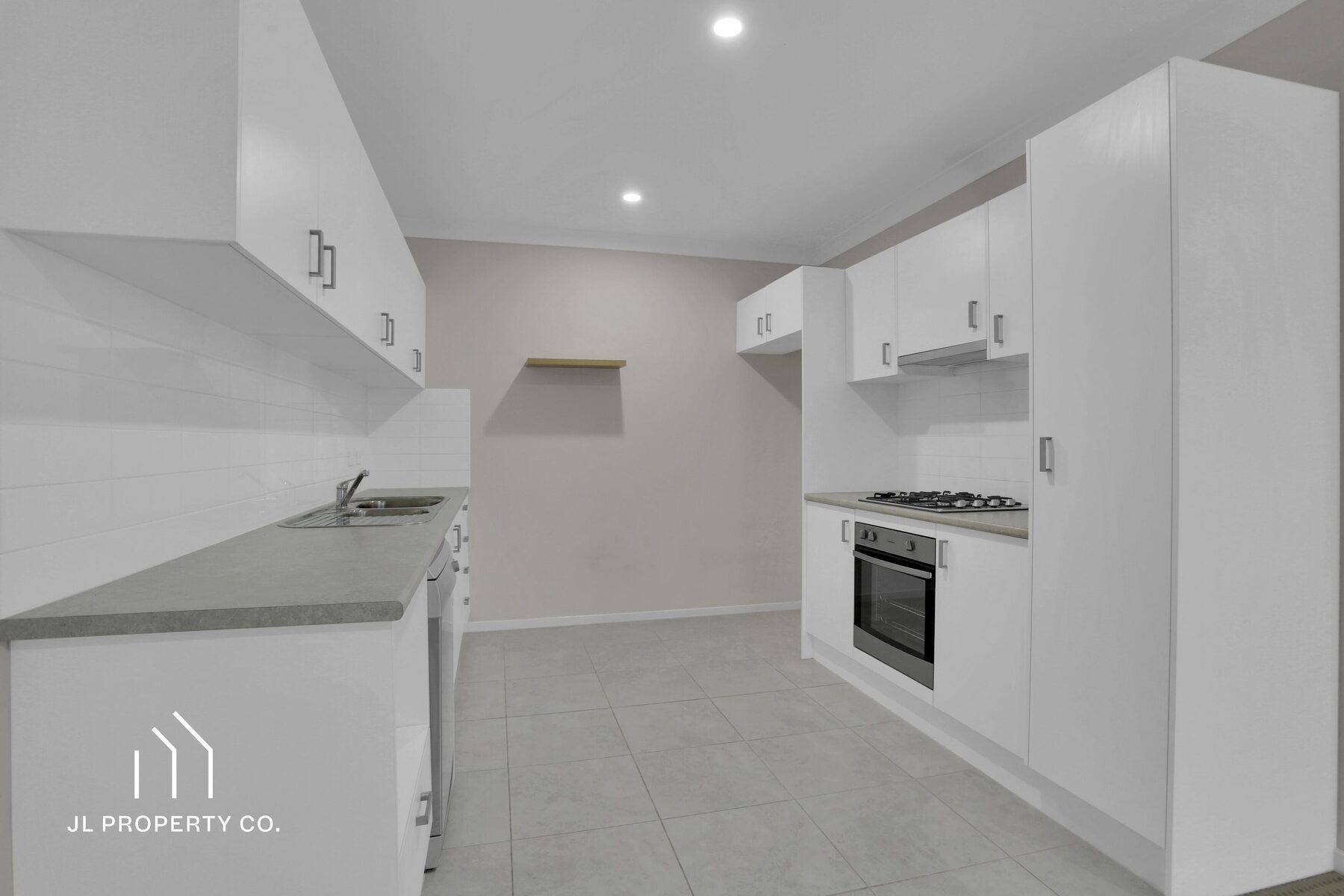 48 Nigella Circuit, HAMLYN TERRACE NSW 2259 - Image 2