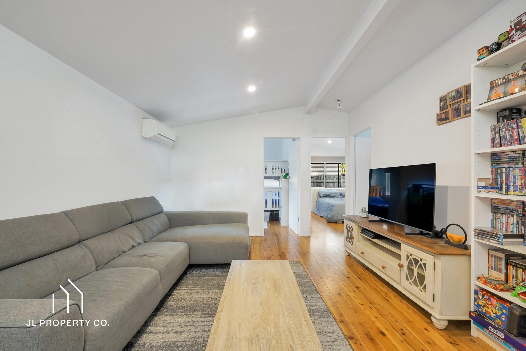 72 Ocean Beach Road, WOY WOY NSW 2256 - Image 10