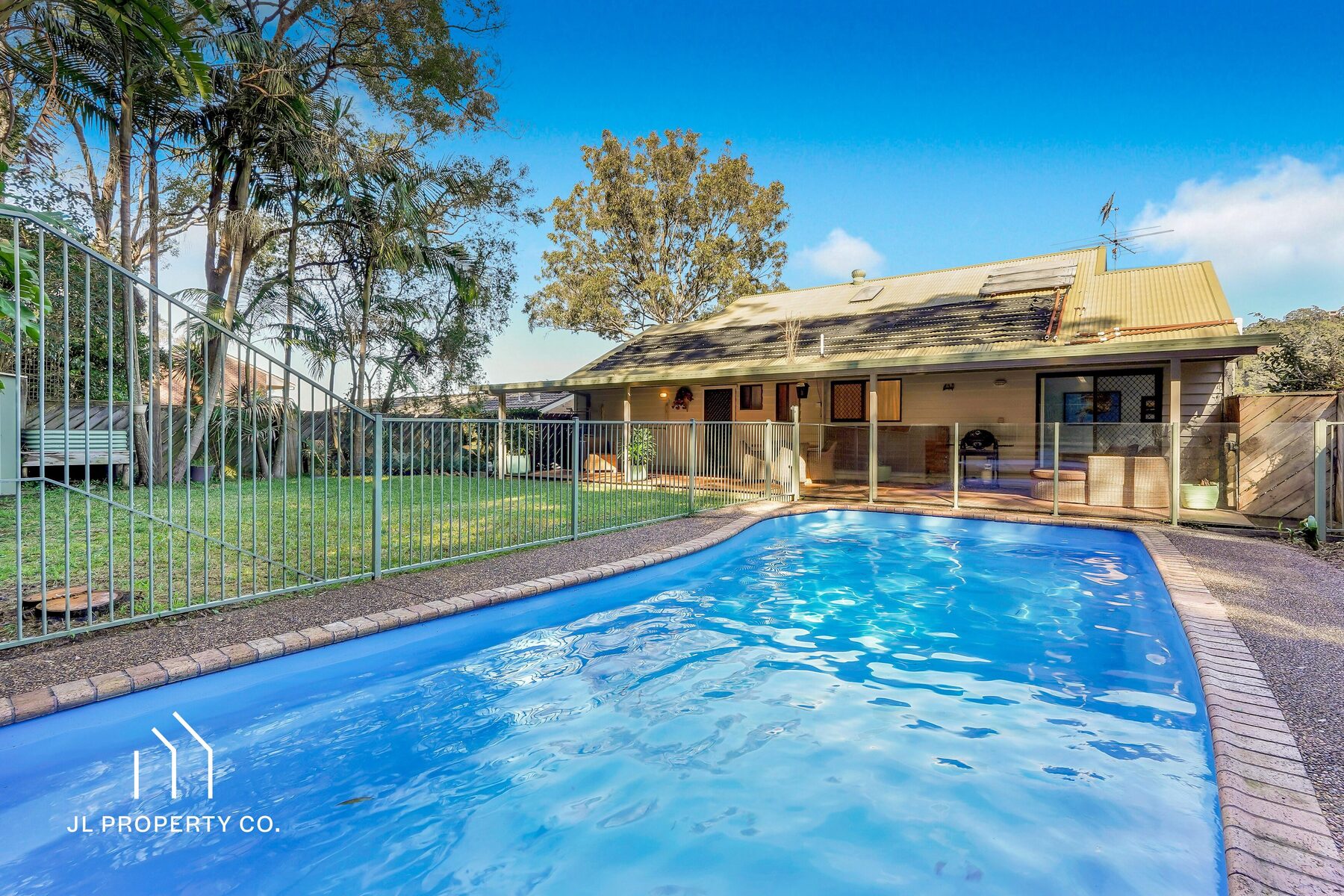 8 County Close, UMINA BEACH NSW 2257 - Image 3