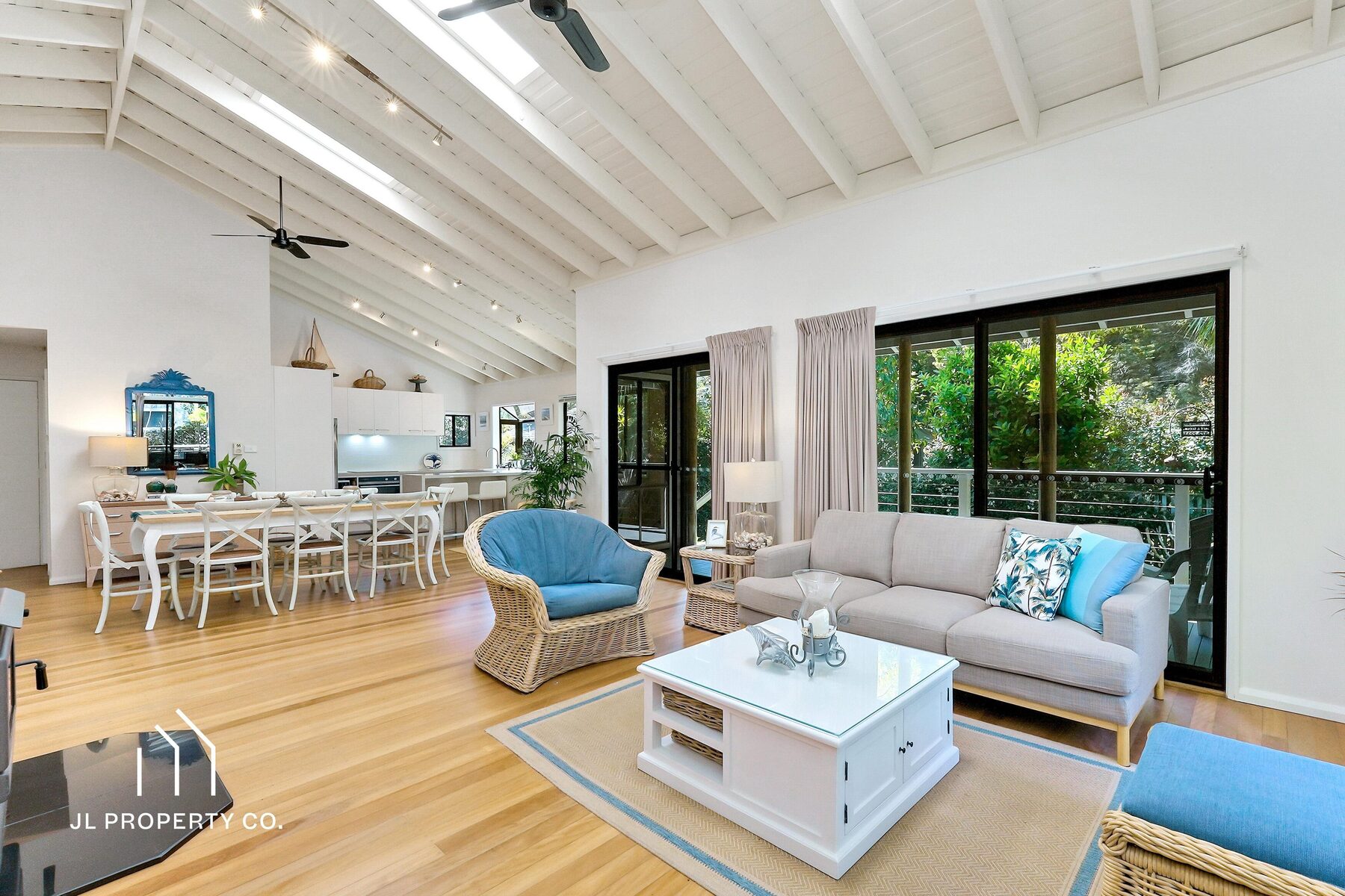 2/15 Tourmaline Avenue, PEARL BEACH NSW 2256 - Image 3