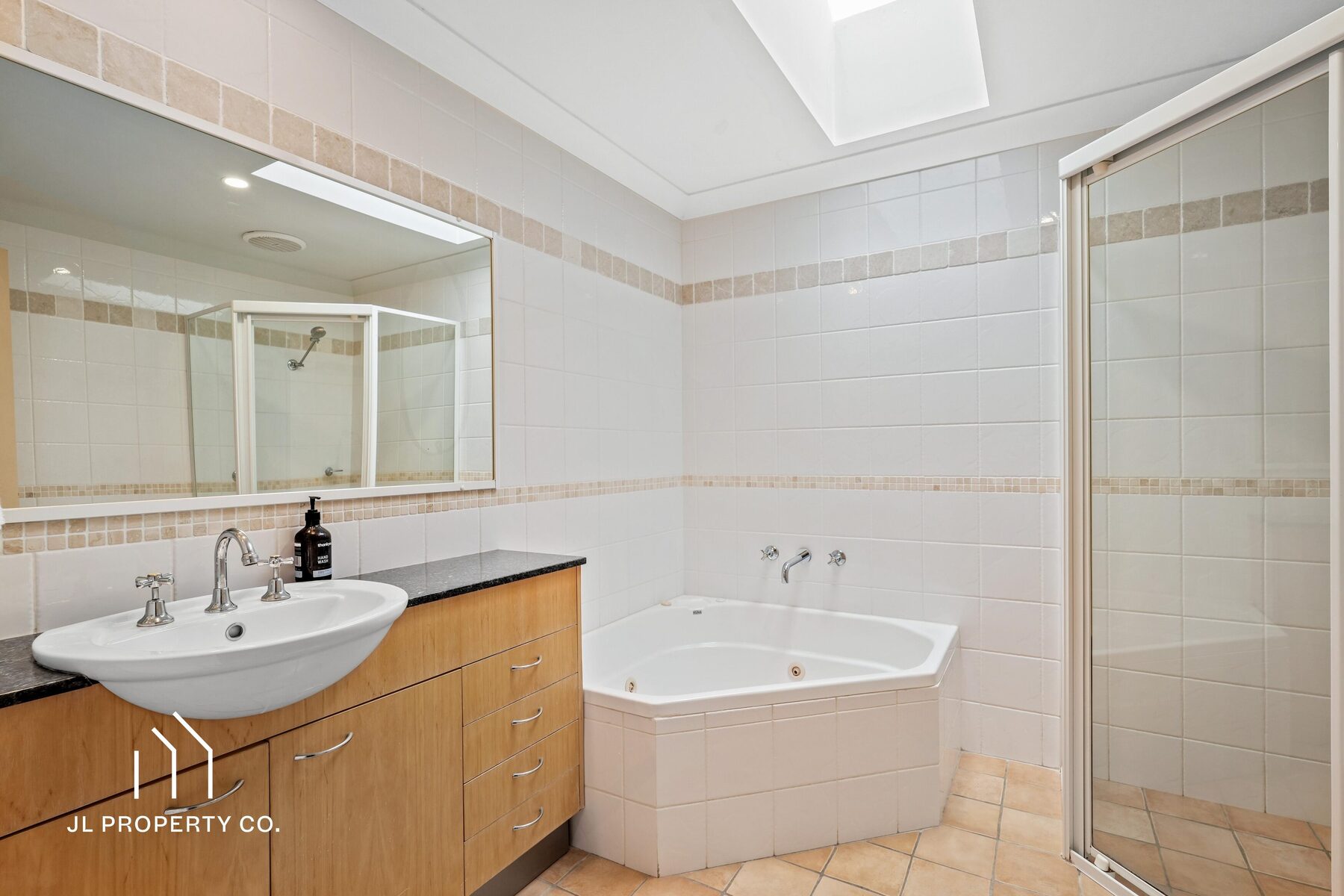 1/19 Campbell Crescent, TERRIGAL NSW 2260 - Image 10