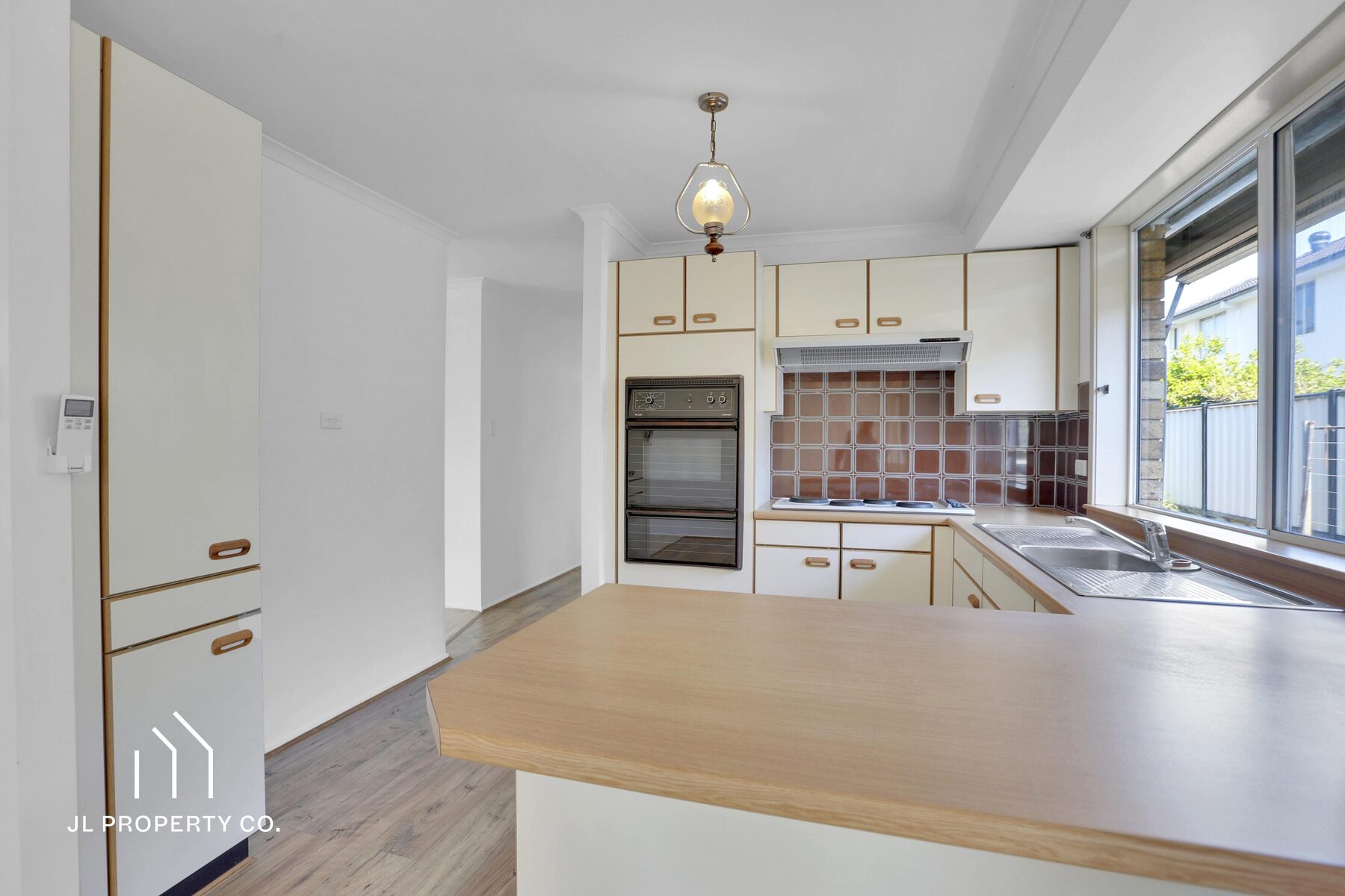 2/215 Blackwall Road, WOY WOY NSW 2256 - Image 4