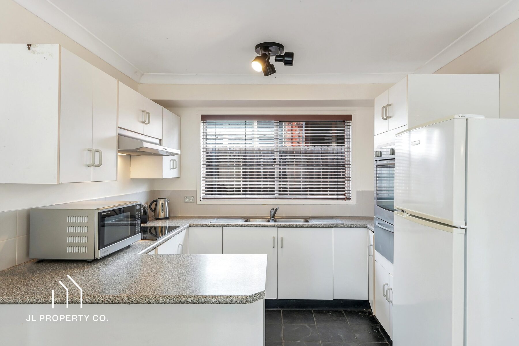 19 Risdon Crescent, KARIONG NSW 2250 - Image 2