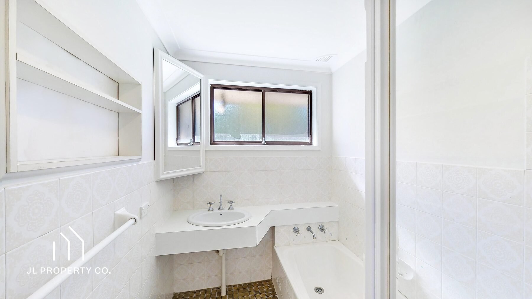 16 Wesley Street, NARARA NSW 2250 - Image 11