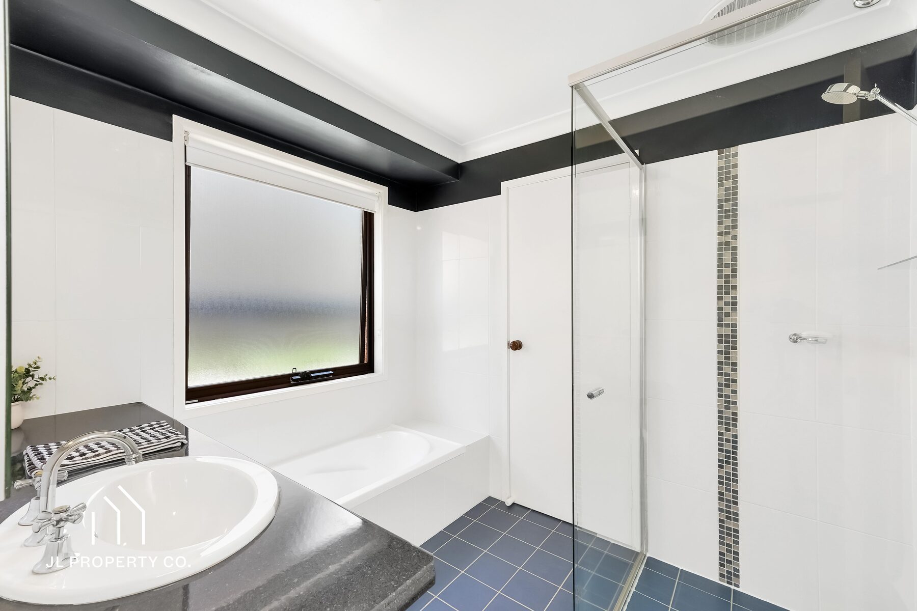 16 Huntly Road, BENSVILLE NSW 2251 - Image 5