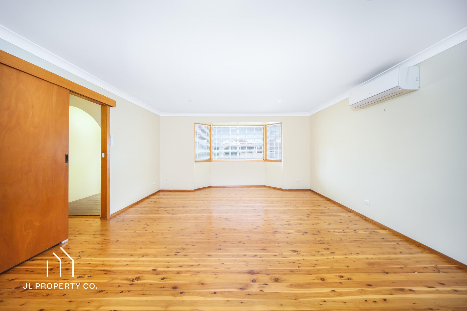 122 Springwood Street, ETTALONG BEACH NSW 2257 - Image 3