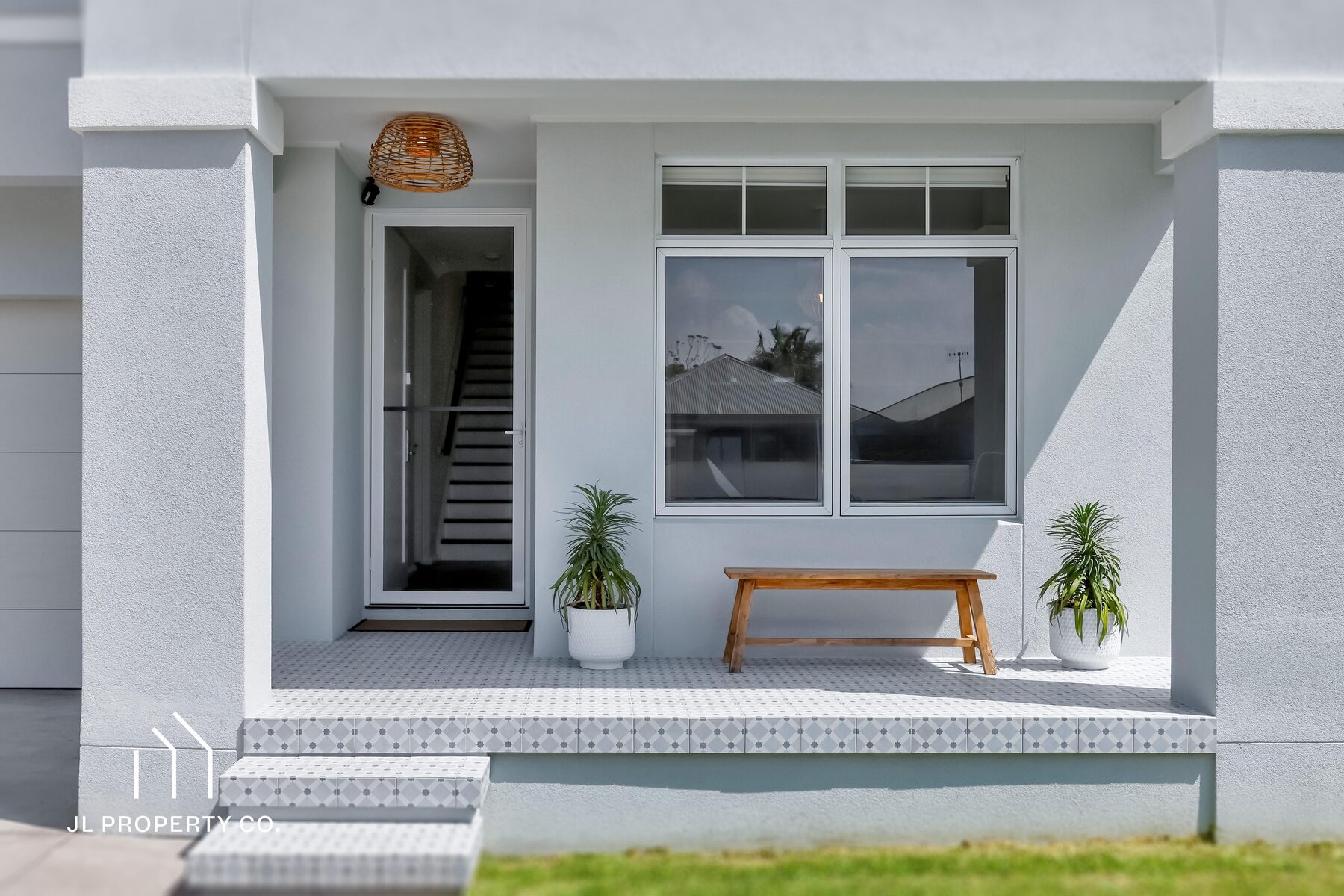 169 Memorial Avenue, ETTALONG BEACH NSW 2257 - Image 2