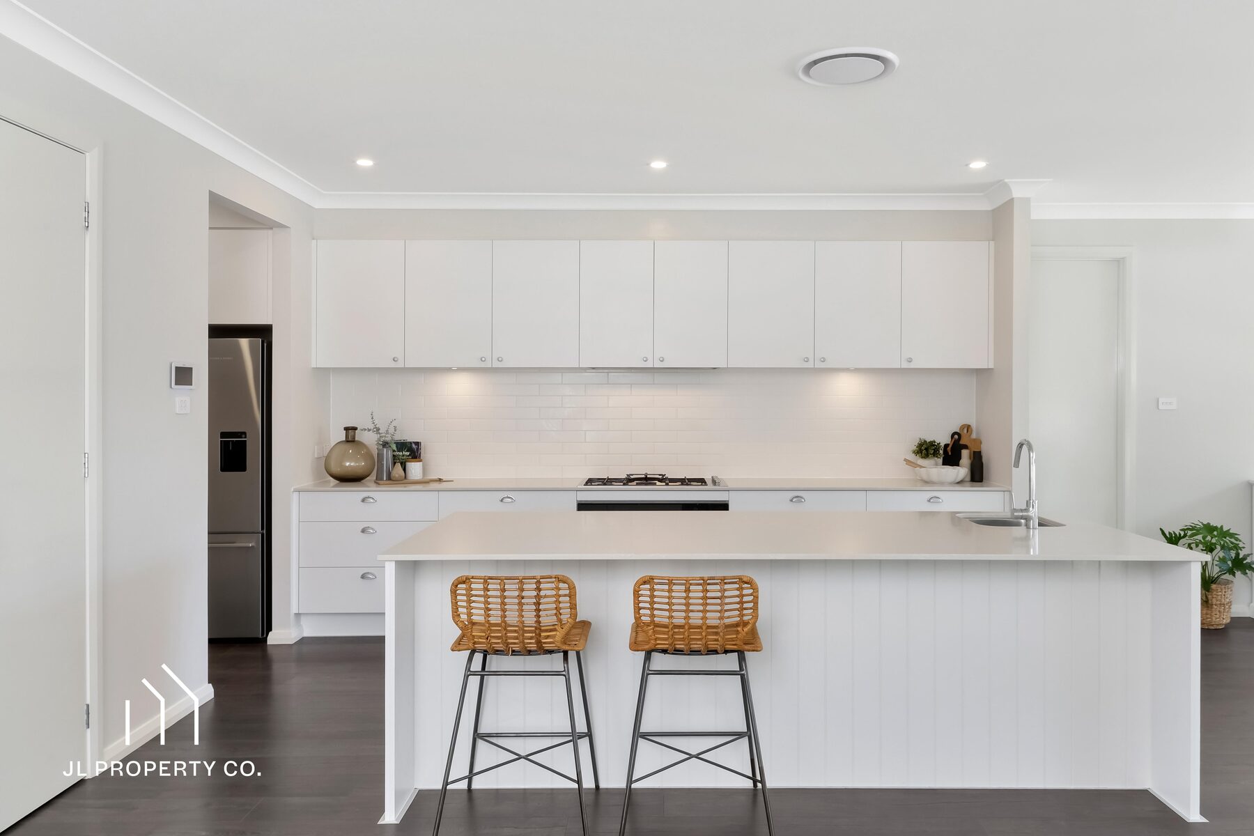 169 Memorial Avenue, ETTALONG BEACH NSW 2257 - Image 6