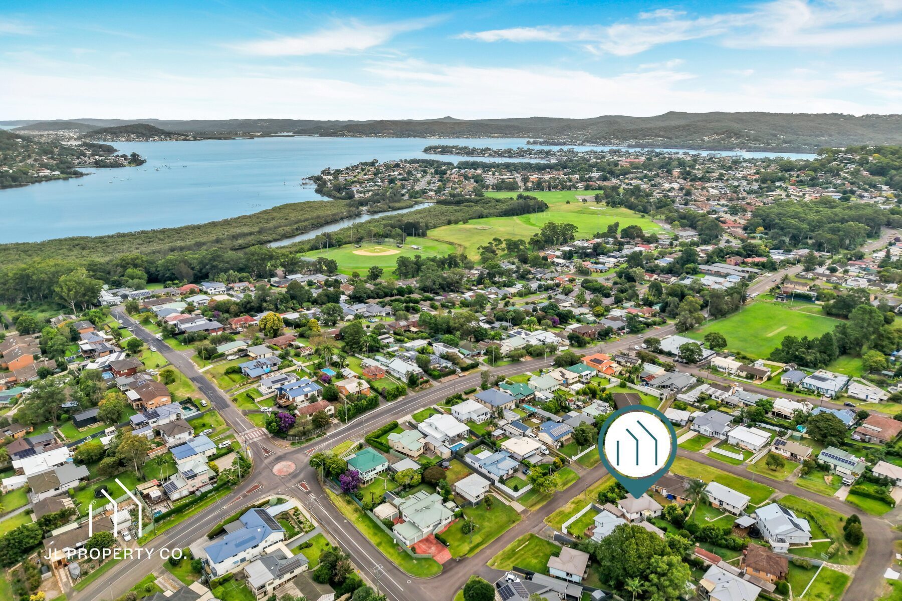 7 Cary Crescent, SPRINGFIELD NSW 2250 - Image 2