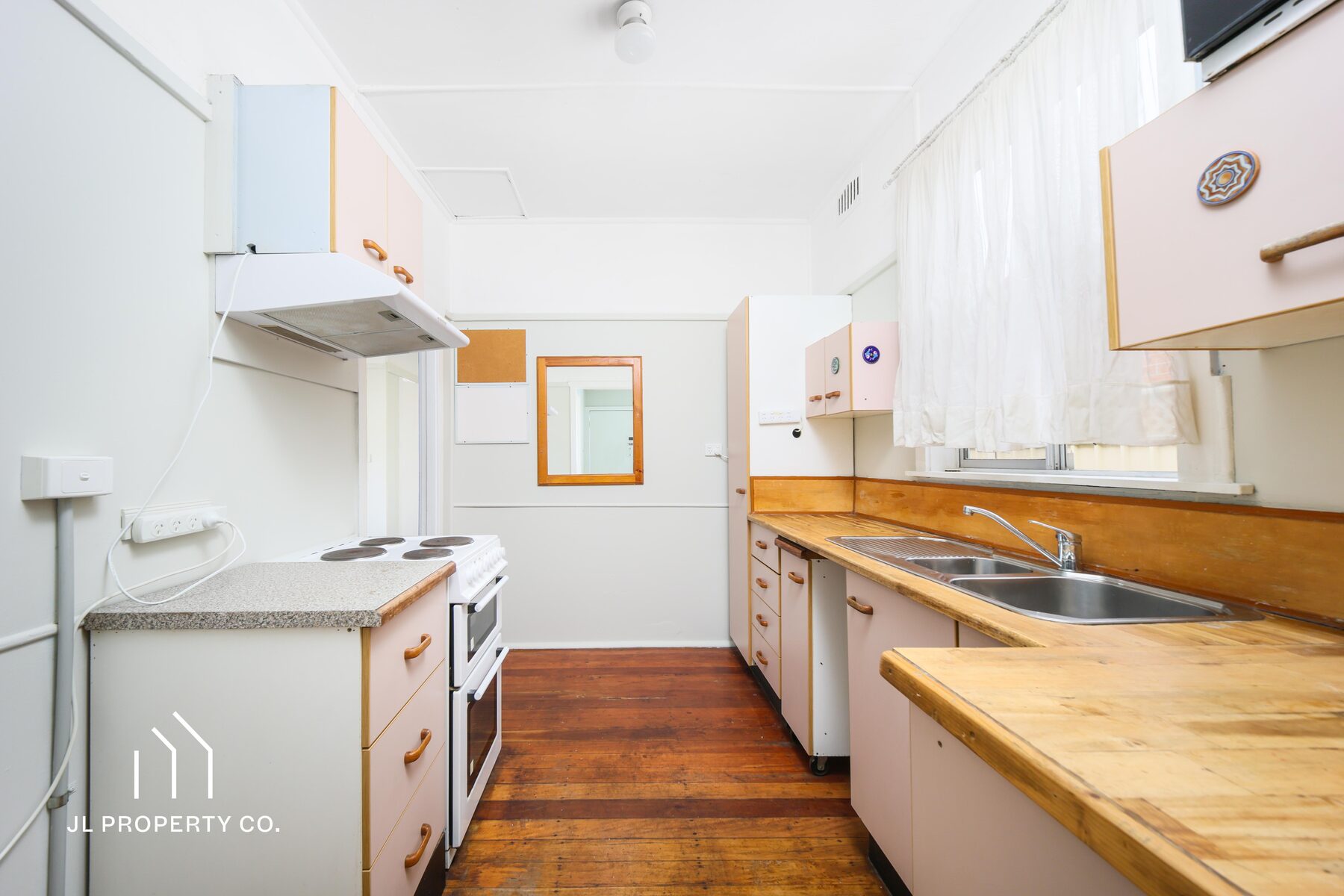 83 Beach Street, ETTALONG BEACH NSW 2257 - Image 6