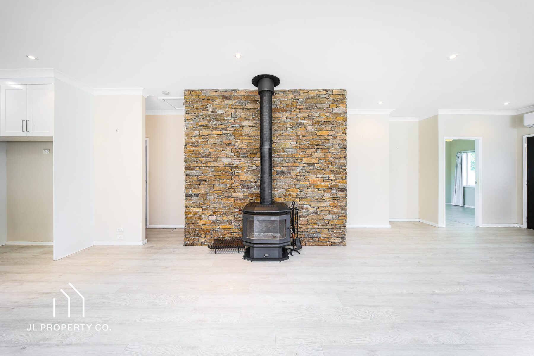 76 Moana Street, WOY WOY NSW 2256 - Image 4