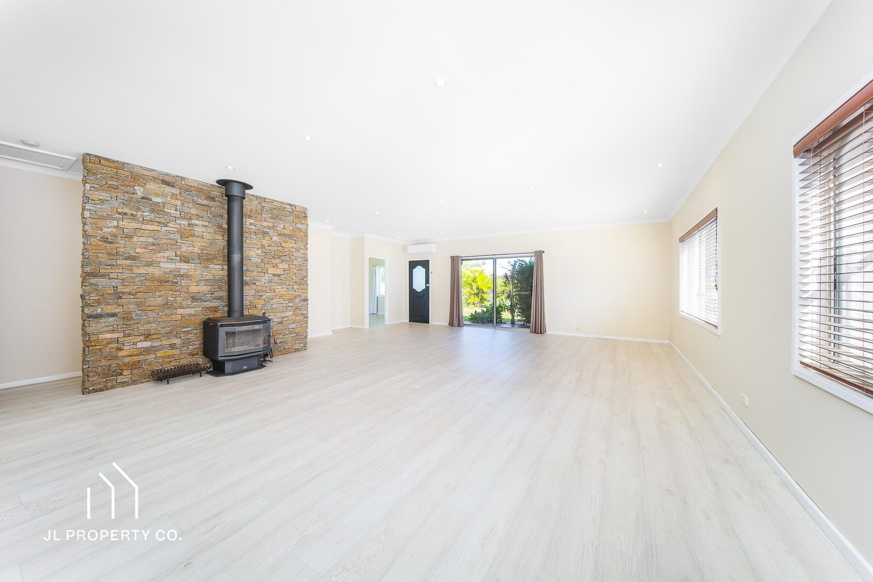 76 Moana Street, WOY WOY NSW 2256 - Image 2