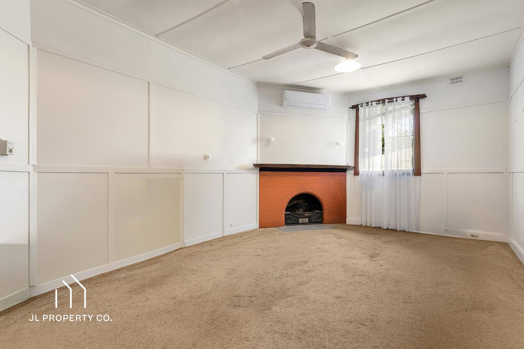 15 Doughan Place, GOSFORD NSW 2250 - Image 3