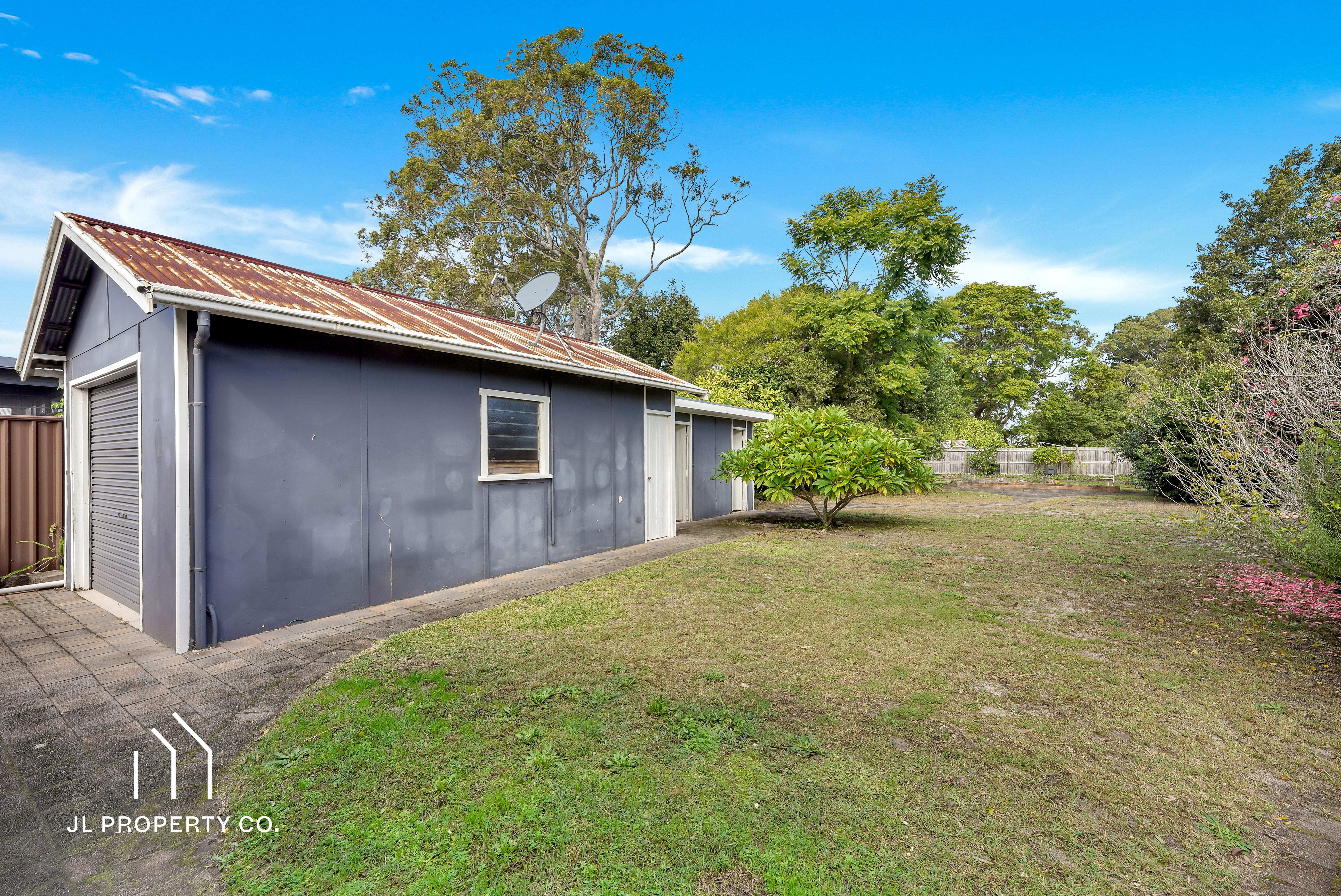 42 Alpha Road, WOY WOY NSW 2256 - Image 13