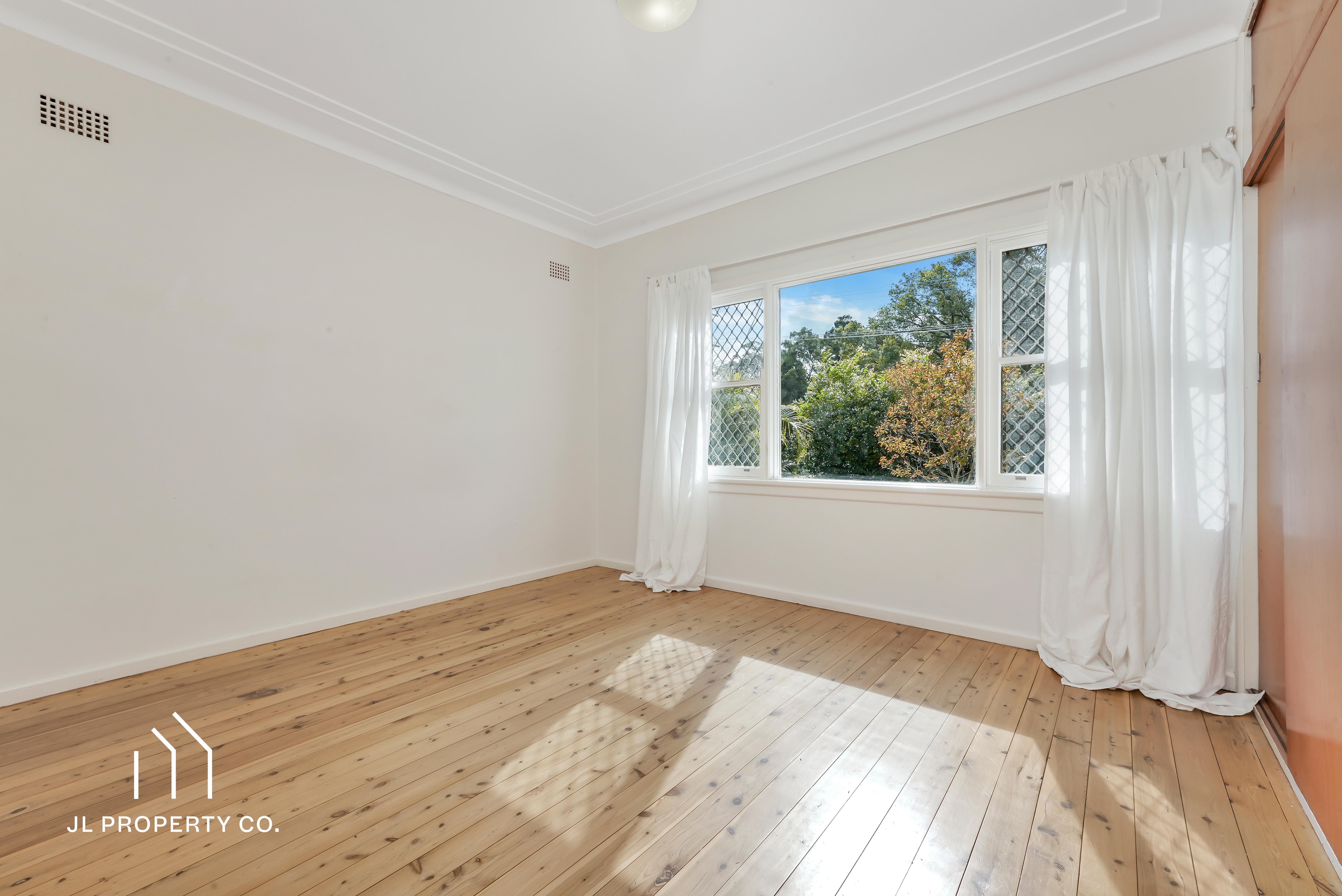 42 Alpha Road, WOY WOY NSW 2256 - Image 9