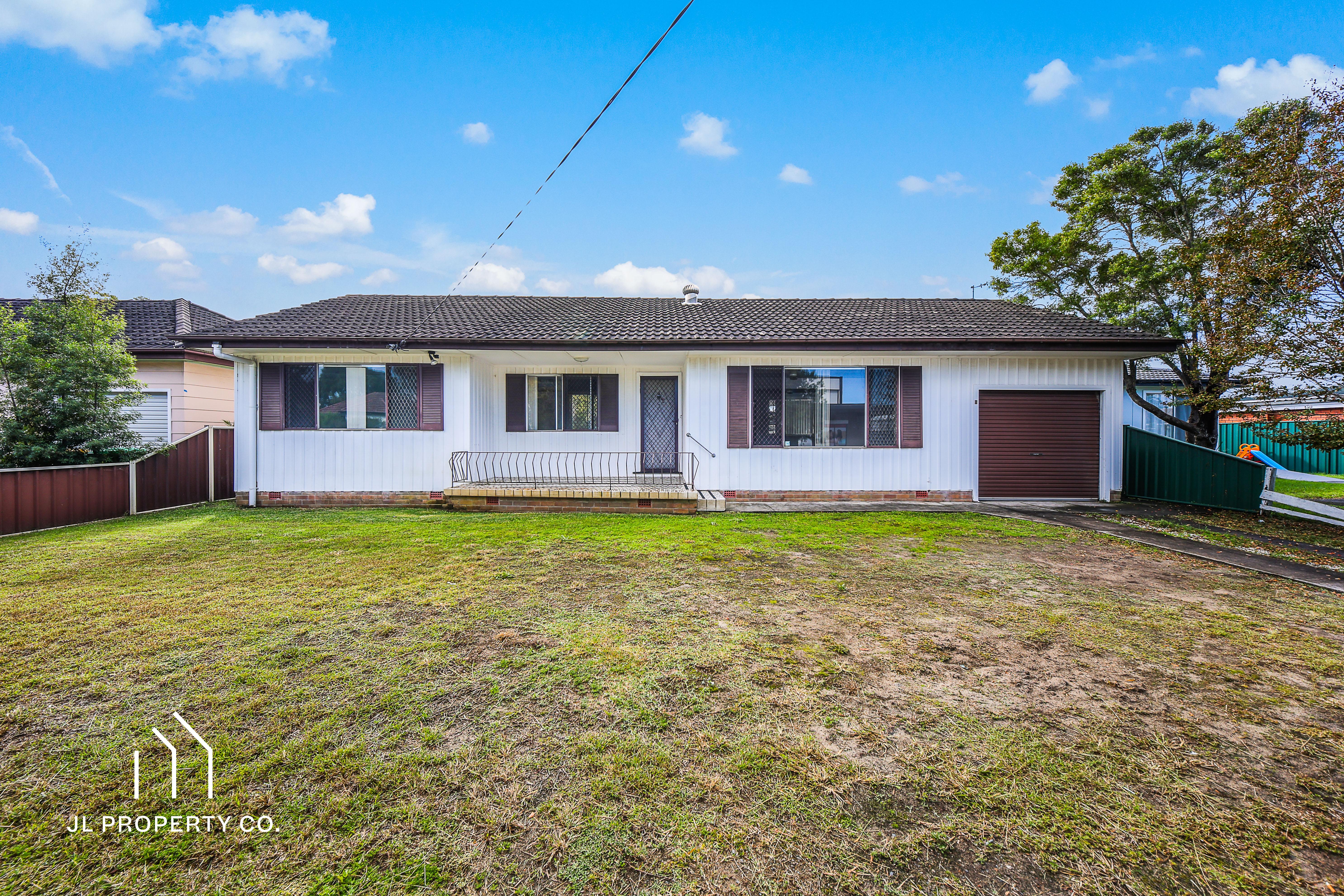 5 Lone Pine Avenue, UMINA BEACH NSW 2257 - Image 2