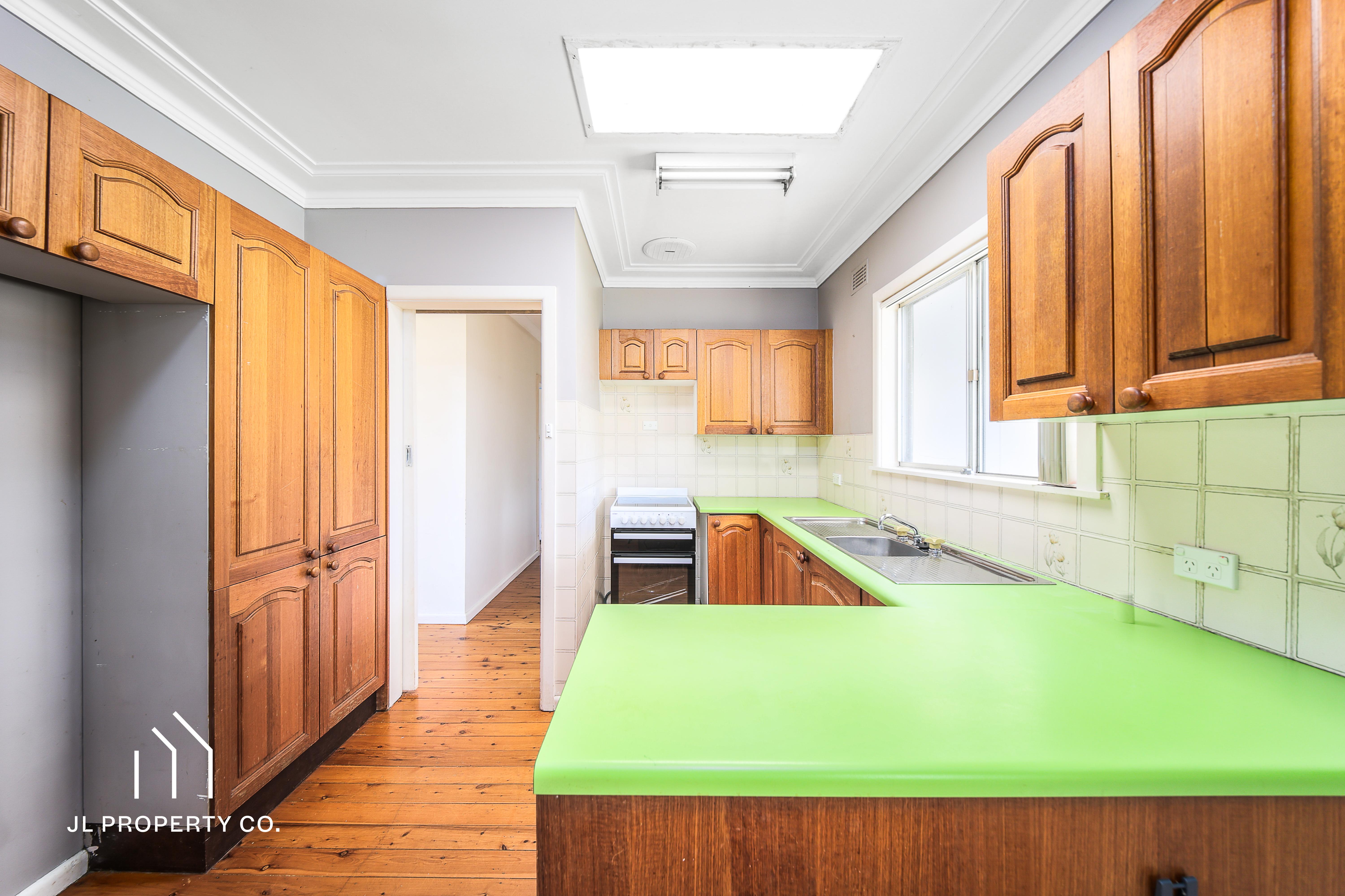5 Lone Pine Avenue, UMINA BEACH NSW 2257 - Image 3