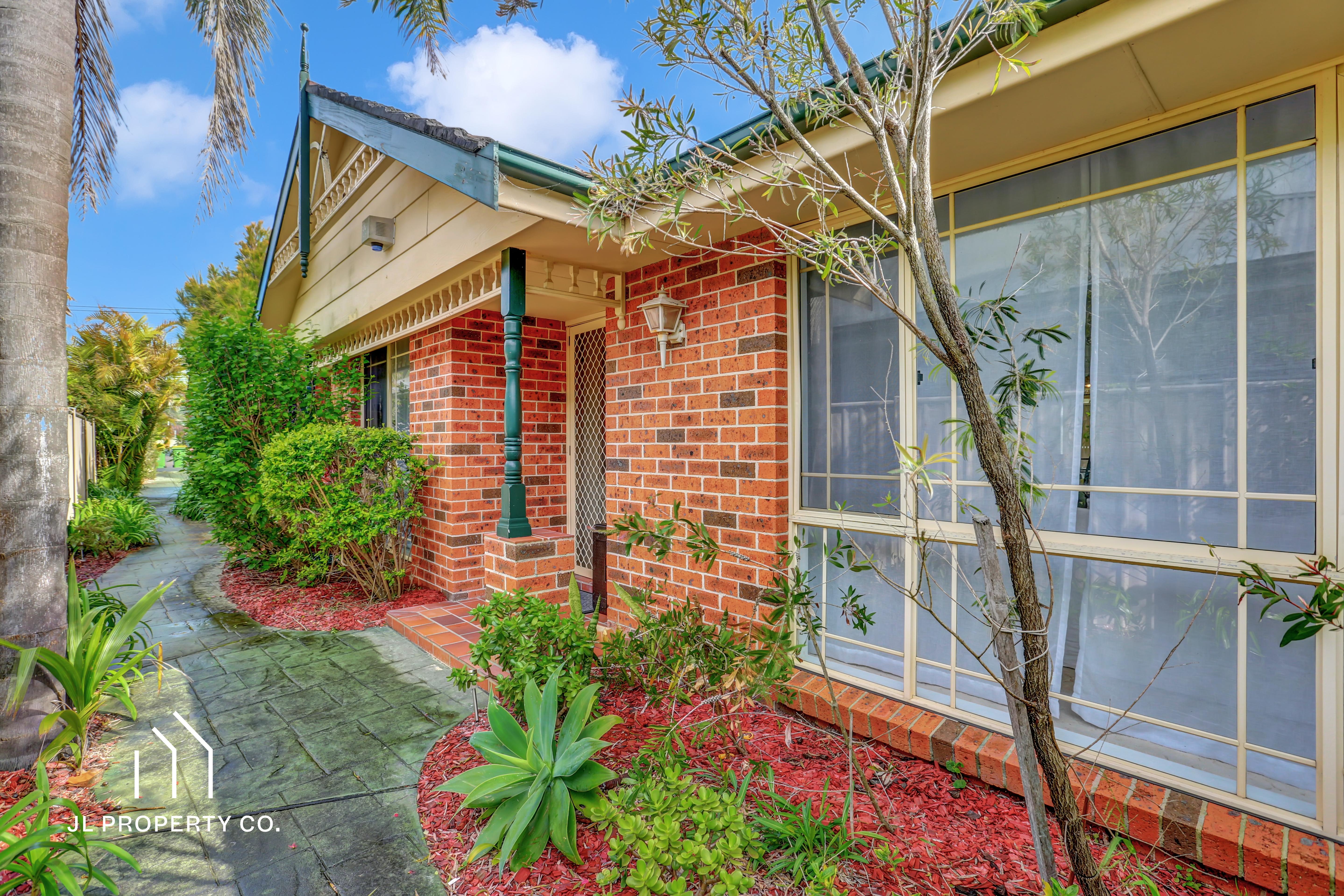 2/30 Berith Street, UMINA BEACH NSW 2257 - Image 3