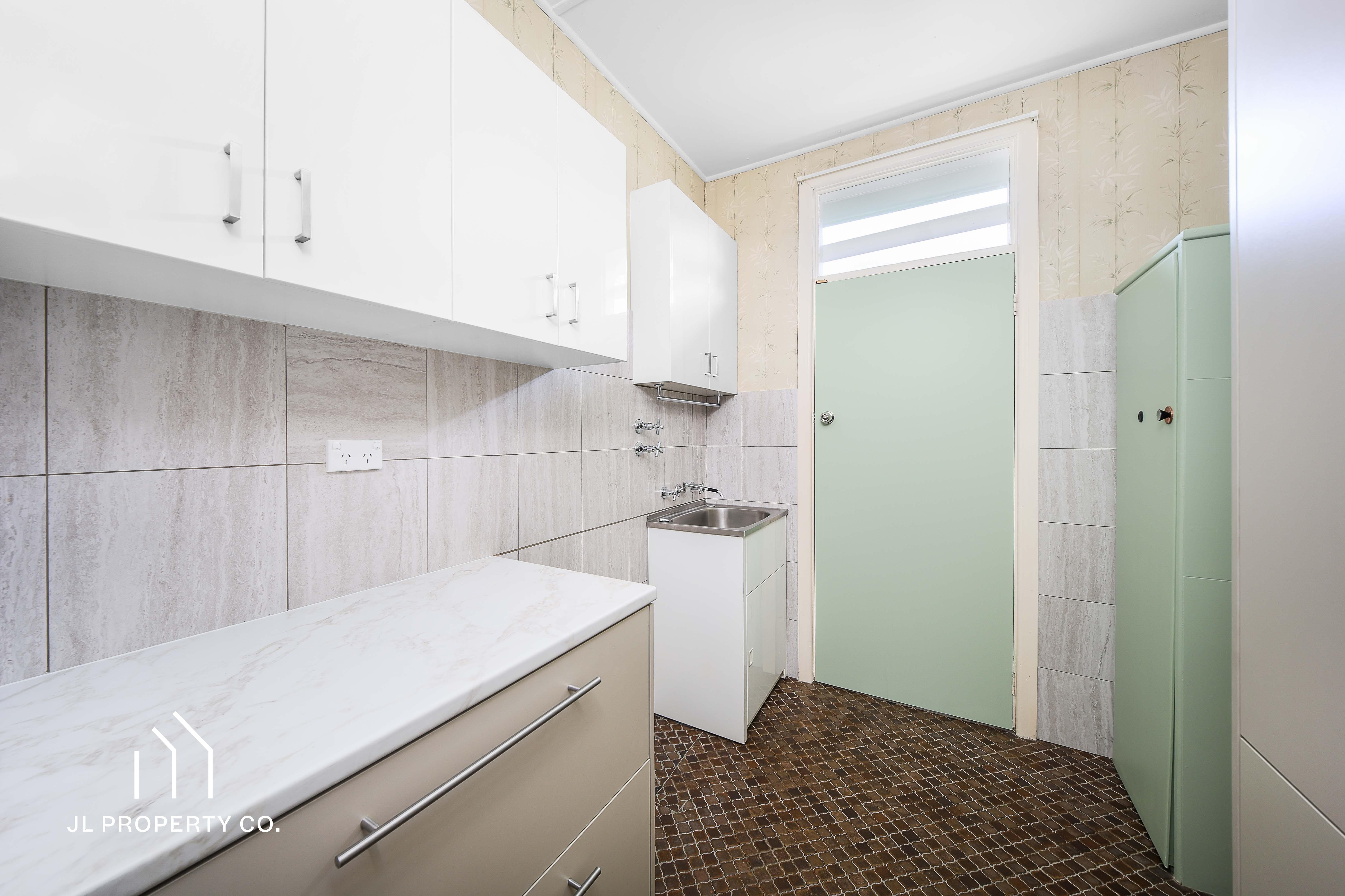 7 Waratah Avenue, WOY WOY NSW 2256 - Image 6