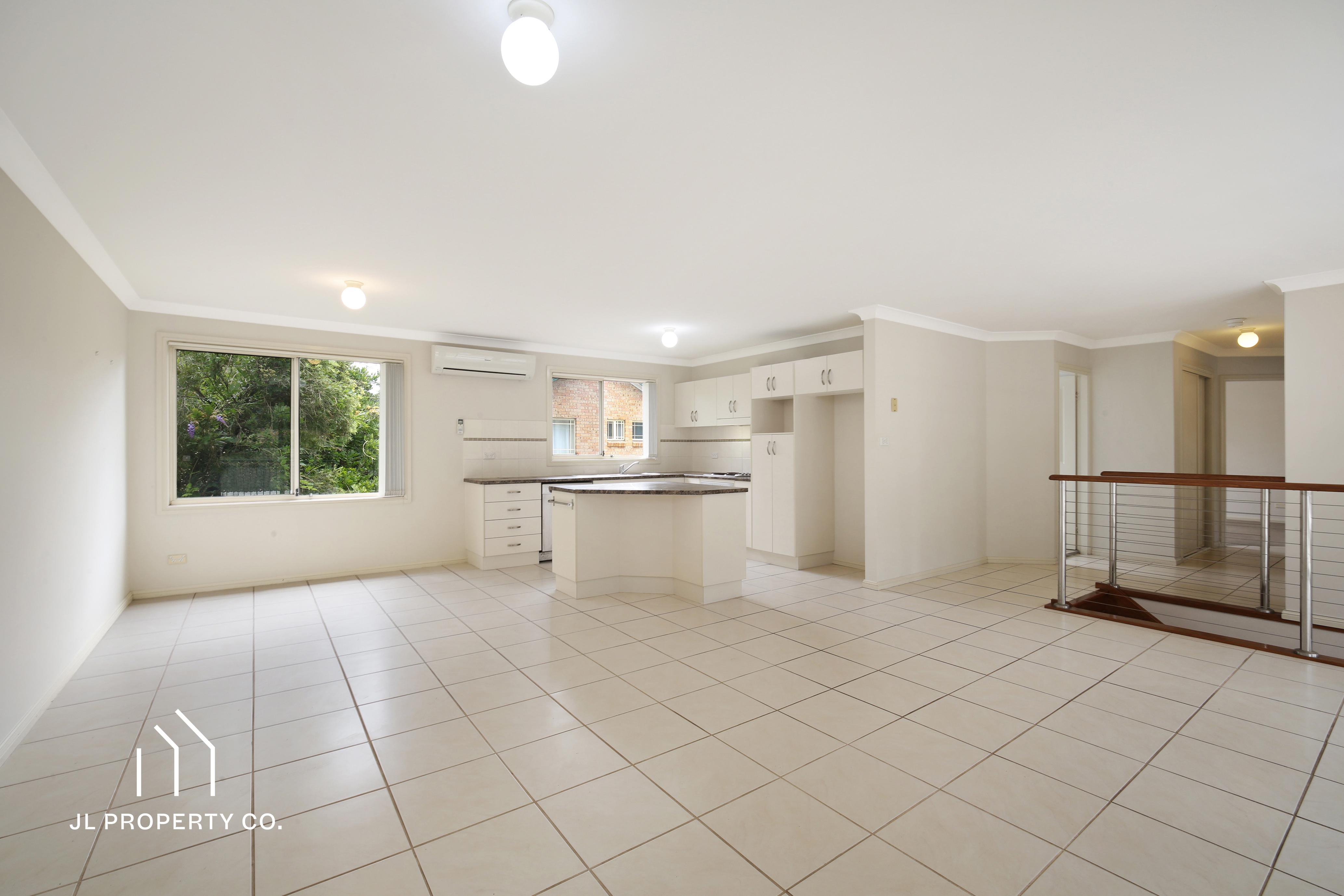 2/18 Warwick Street, BLACKWALL NSW 2256 - Image 3