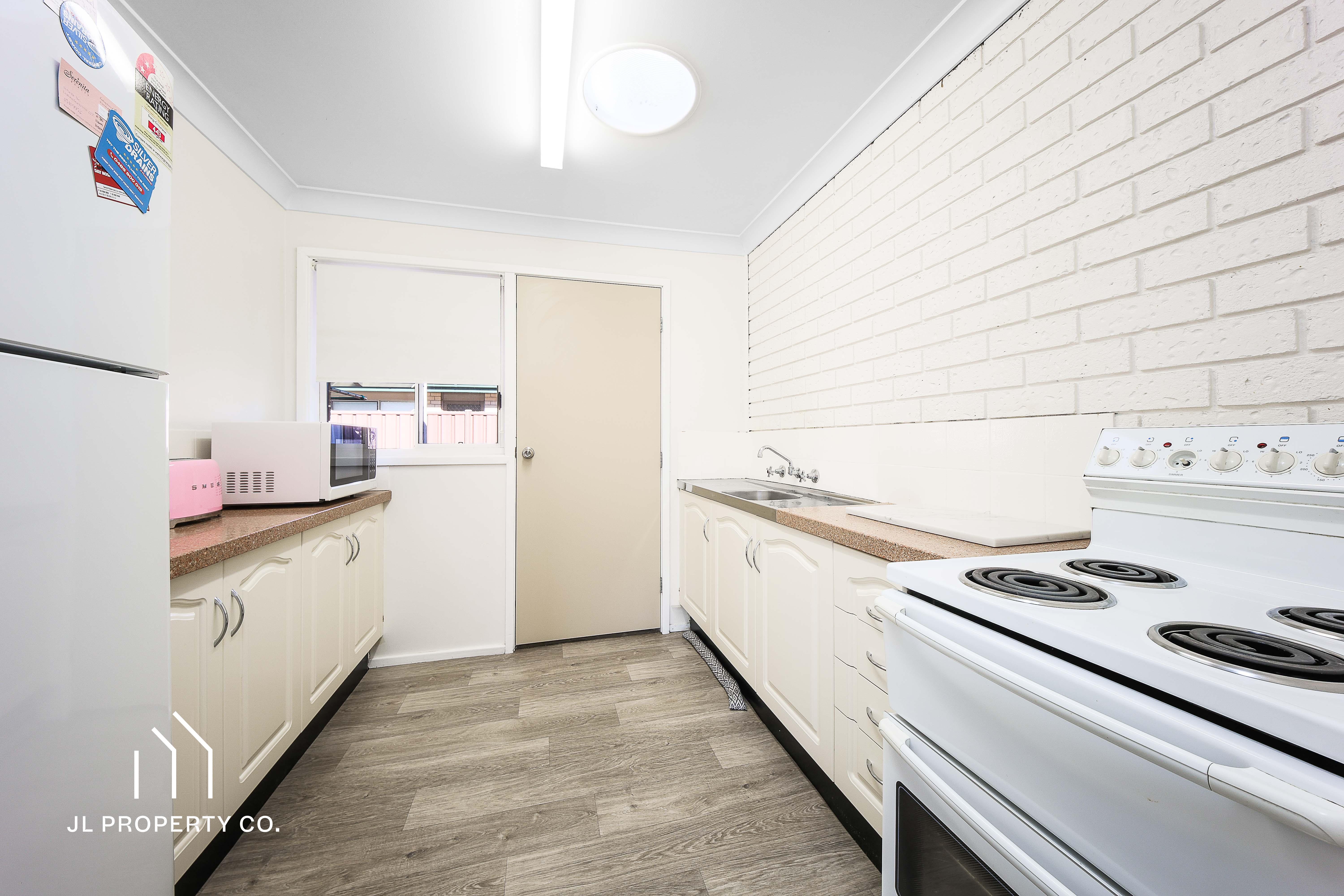 3/16-18 Pratley Street, WOY WOY NSW 2256 - Image 2