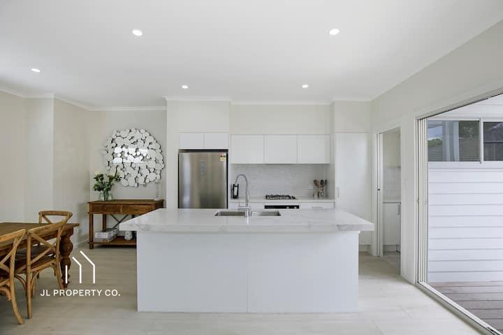 2/2 Warrah Street, ETTALONG BEACH NSW 2257 - Image 3