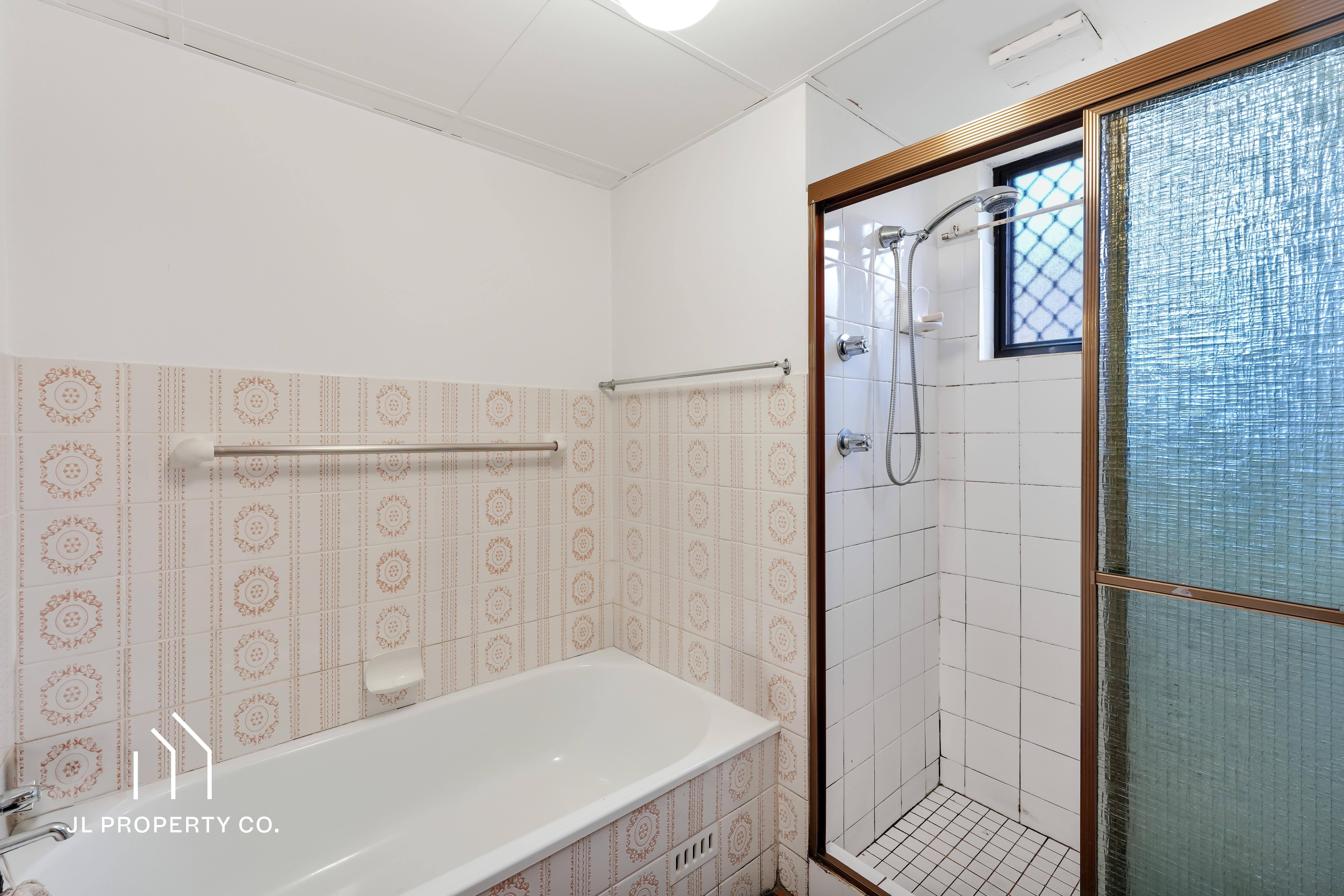 2/24 Sydney Avenue, UMINA BEACH NSW 2257 - Image 4